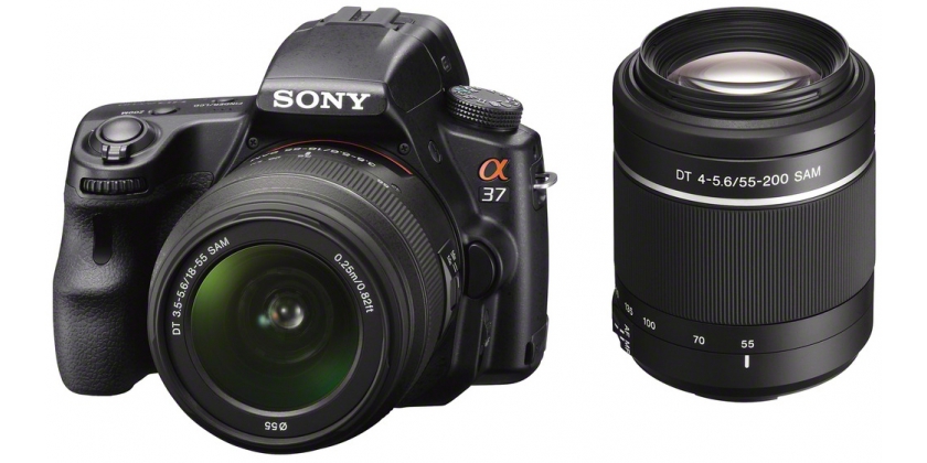 Sony A57 Вид спереди фотоаппарата А57