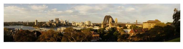 Вид спереди фотоаппарата А57