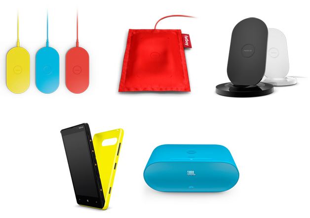 Lumia 920(слева) и 820